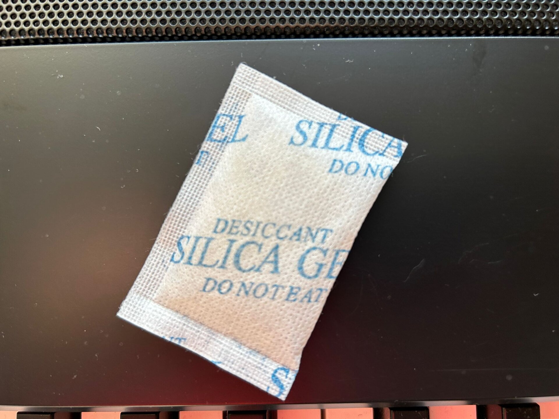 Silica Gel.jpg