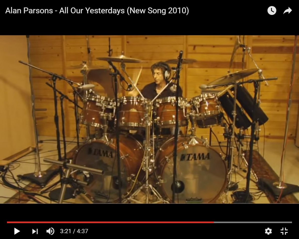 simonphillips_tamabubina_studioset.jpg