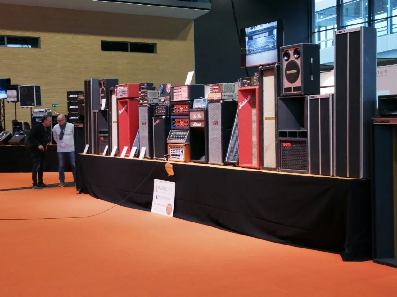 .slide_P4050120.JPG