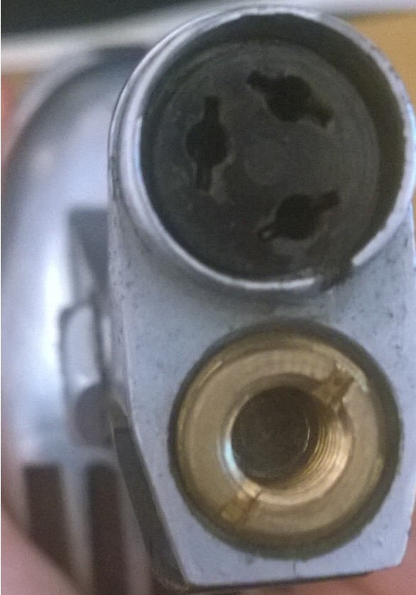 sm552.jpg