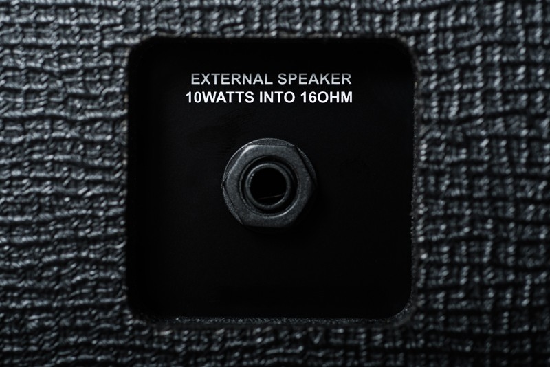 speaker.jpg