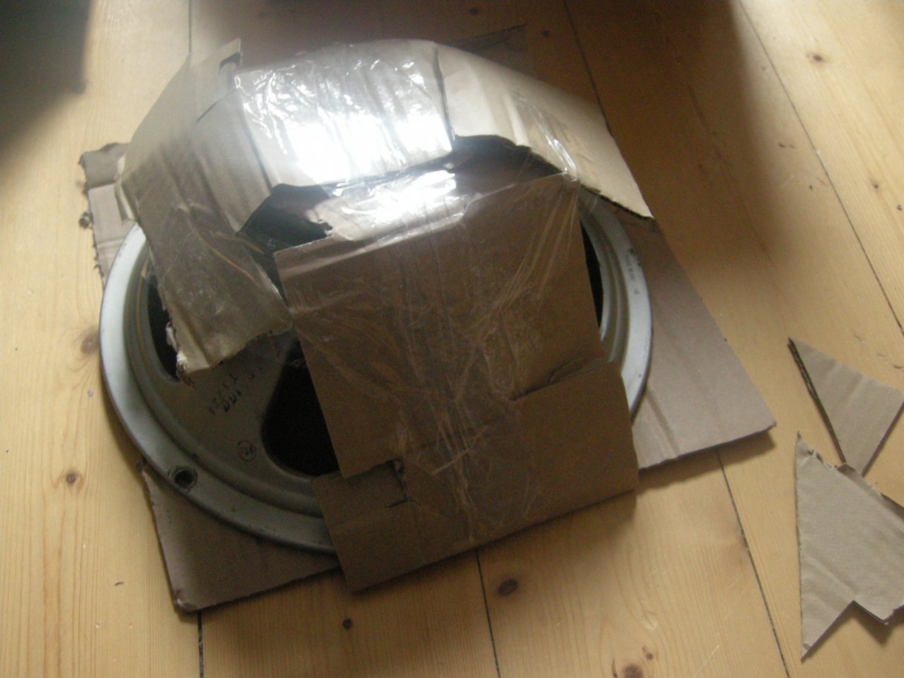 Speaker schicken 3.JPG