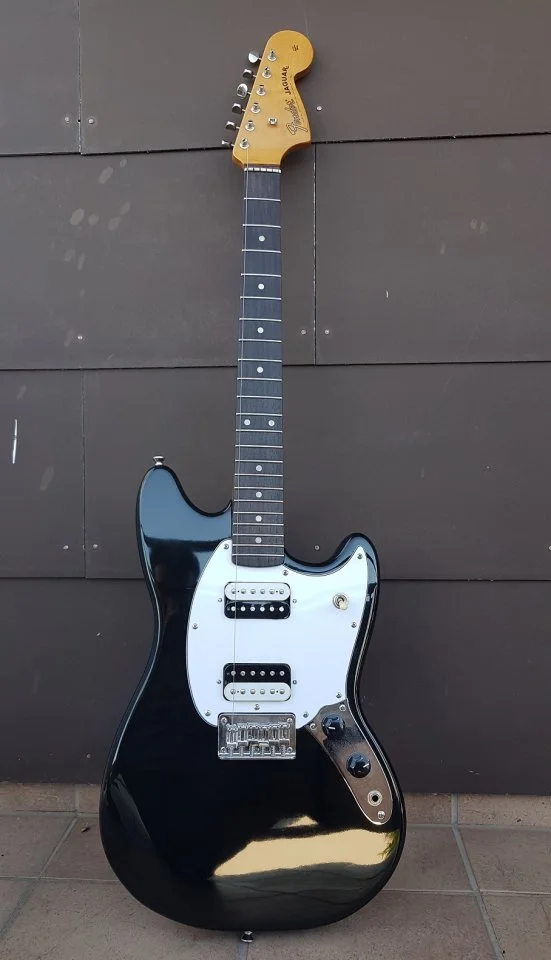 Squier Bullet Mustang 003_K.jpg