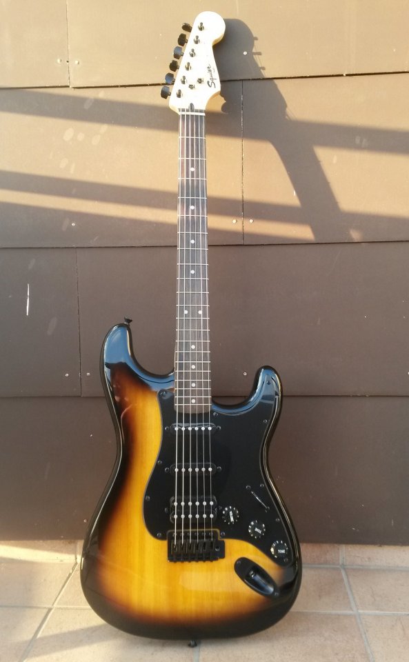 Squier Bullet Strat HSS 003_K_Test.jpg