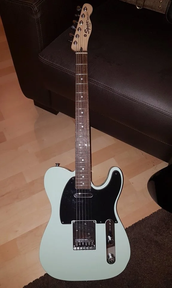 Squier Bullet Telecaster 02_K.jpg