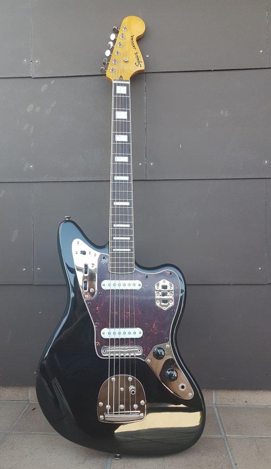 Squier Jaguar 02_K.jpg