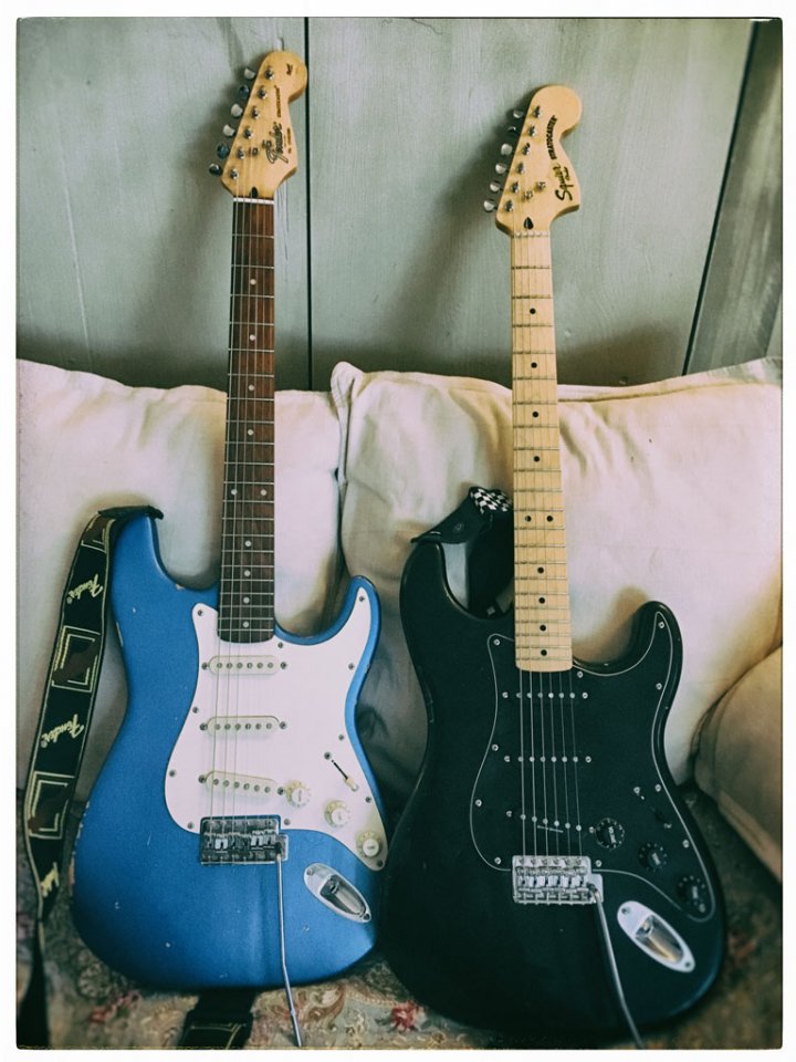 SQUIER_Strats+.jpg