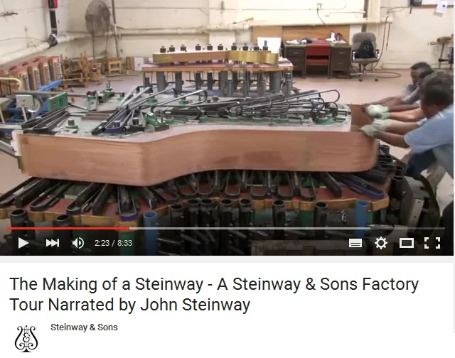 Steinway Rim vom Rimbock abnehmen.webp