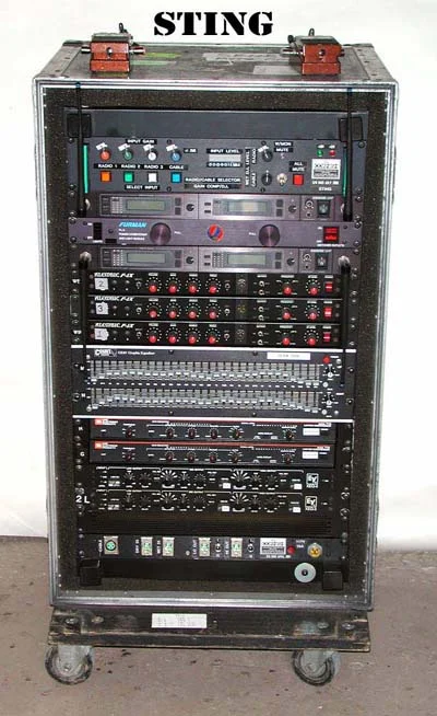 Sting-Stage-Rack-%28Front%29.webp