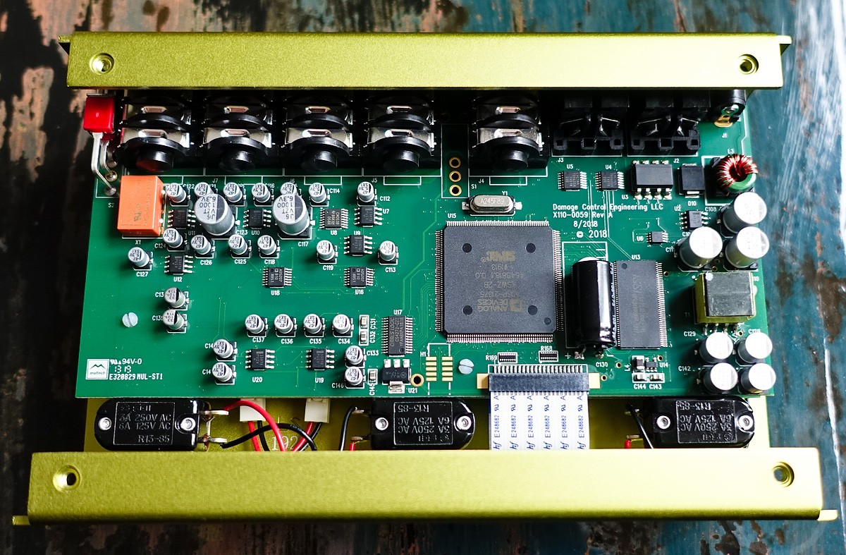 Strymon-Volante-4.jpg