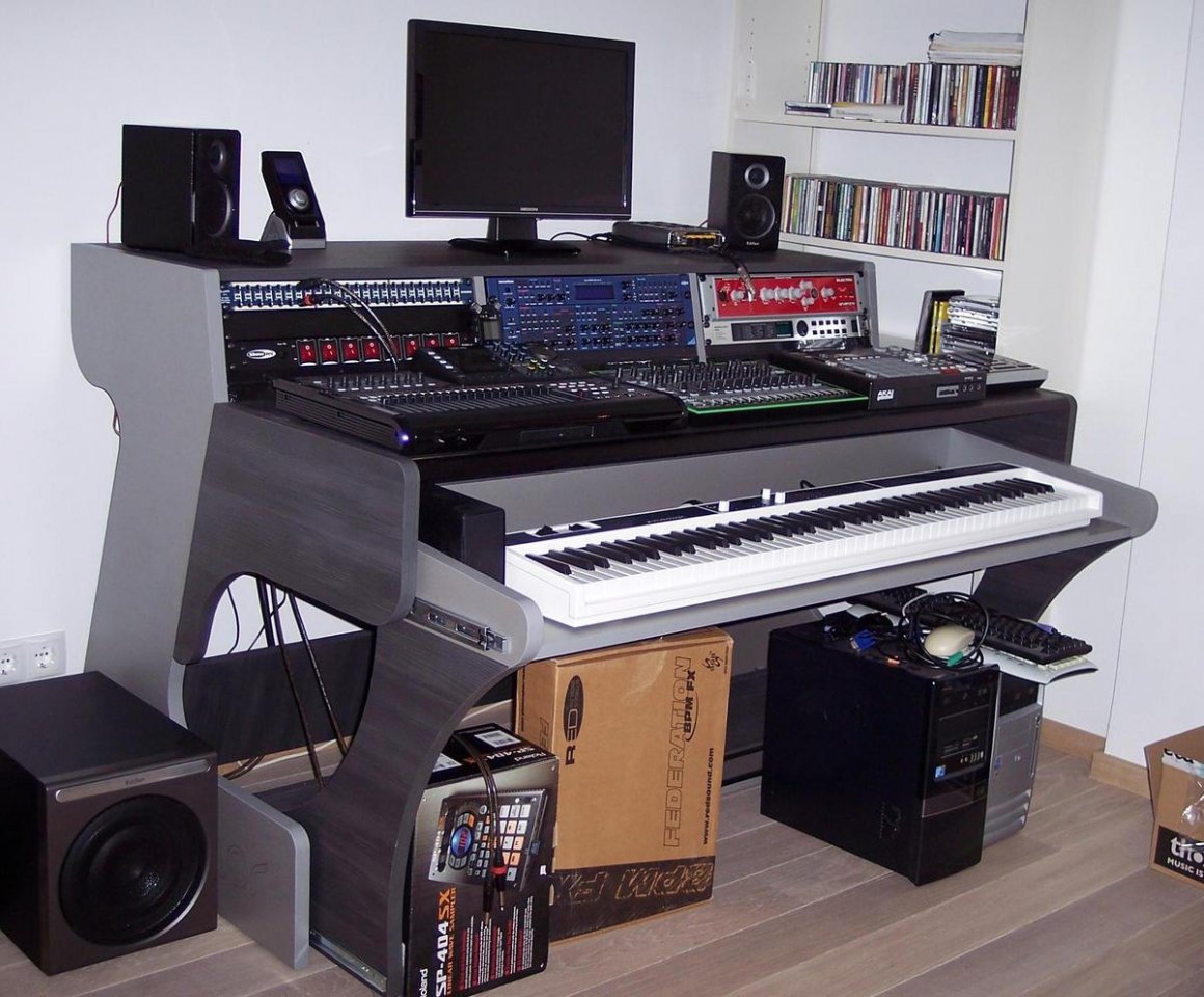 studio01.jpg