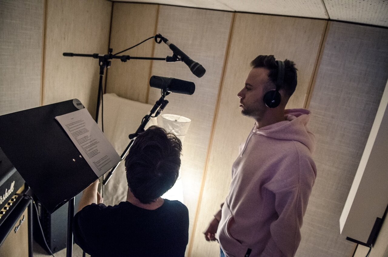 Studio128.jpg