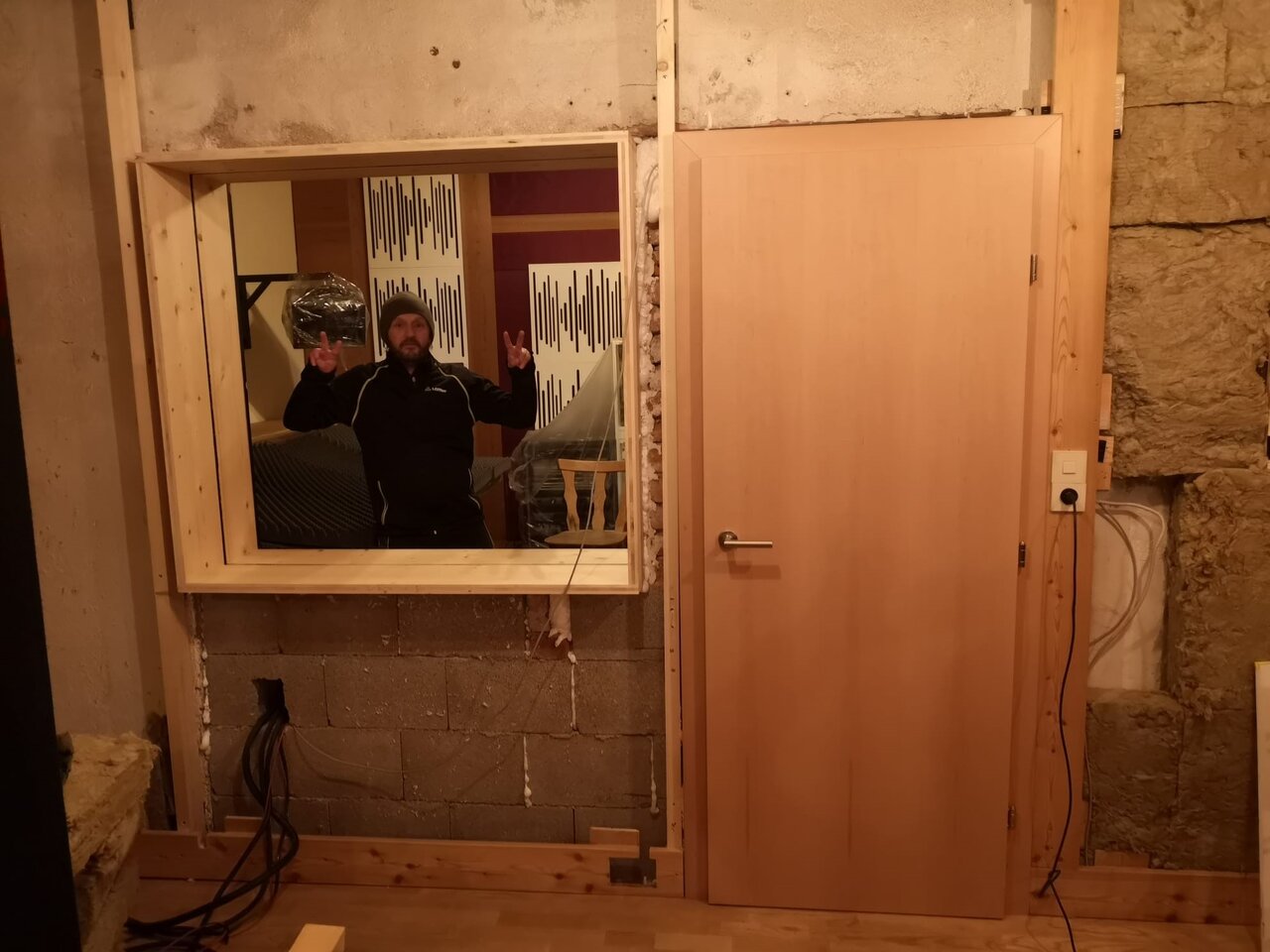 Studio76.jpg