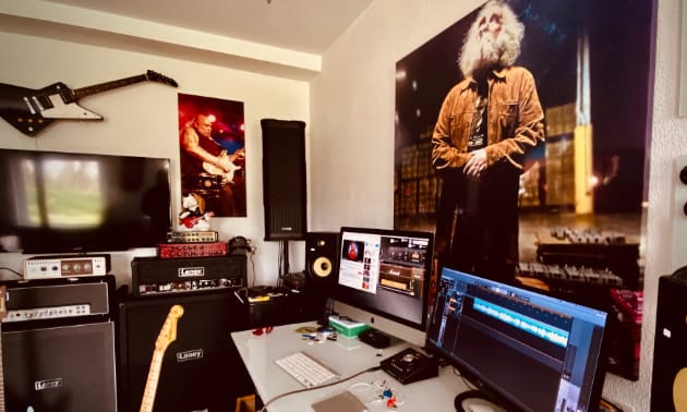 studio_MON.jpg