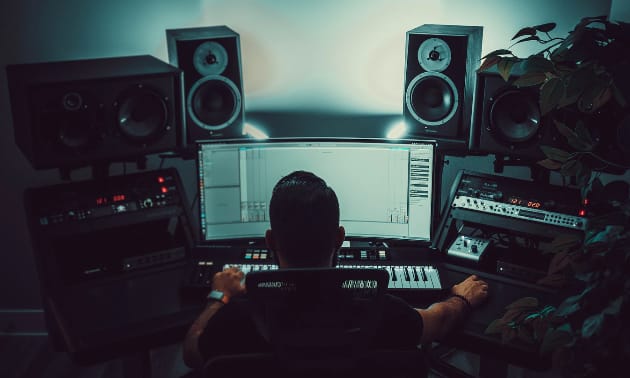 Studio_Start.jpg
