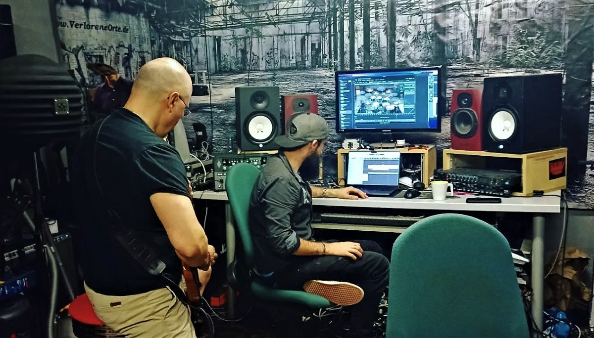 Studiotime 1.jpg