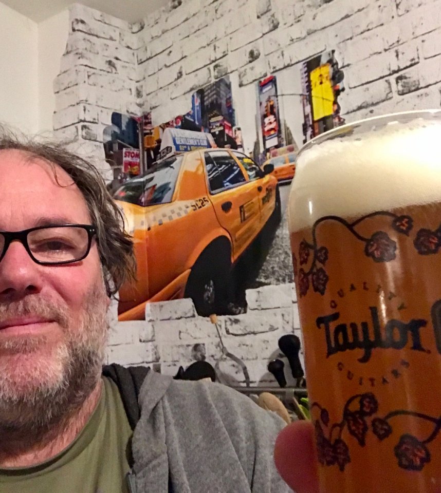 TaylorGlas.jpg