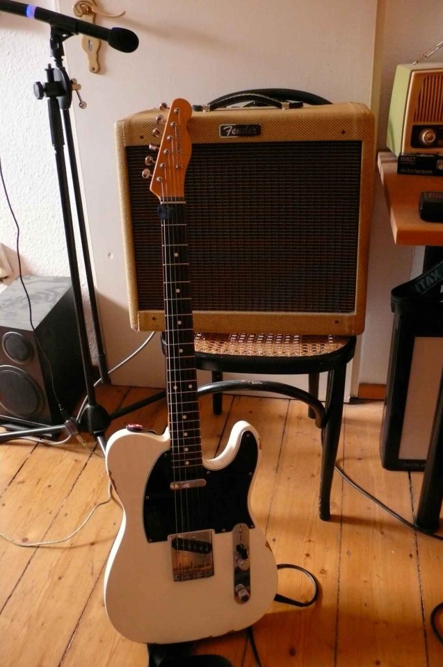 tele+bj-2.jpg