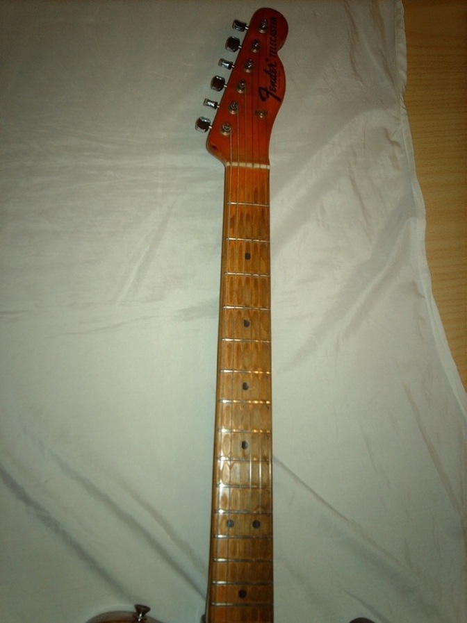 Tele Neck.JPG