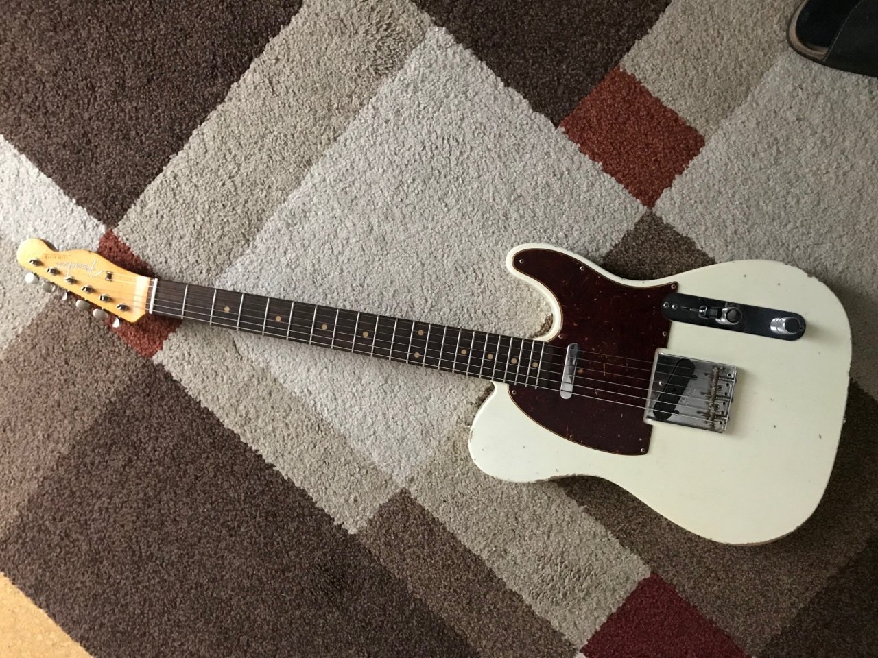 Tele_1.jpg