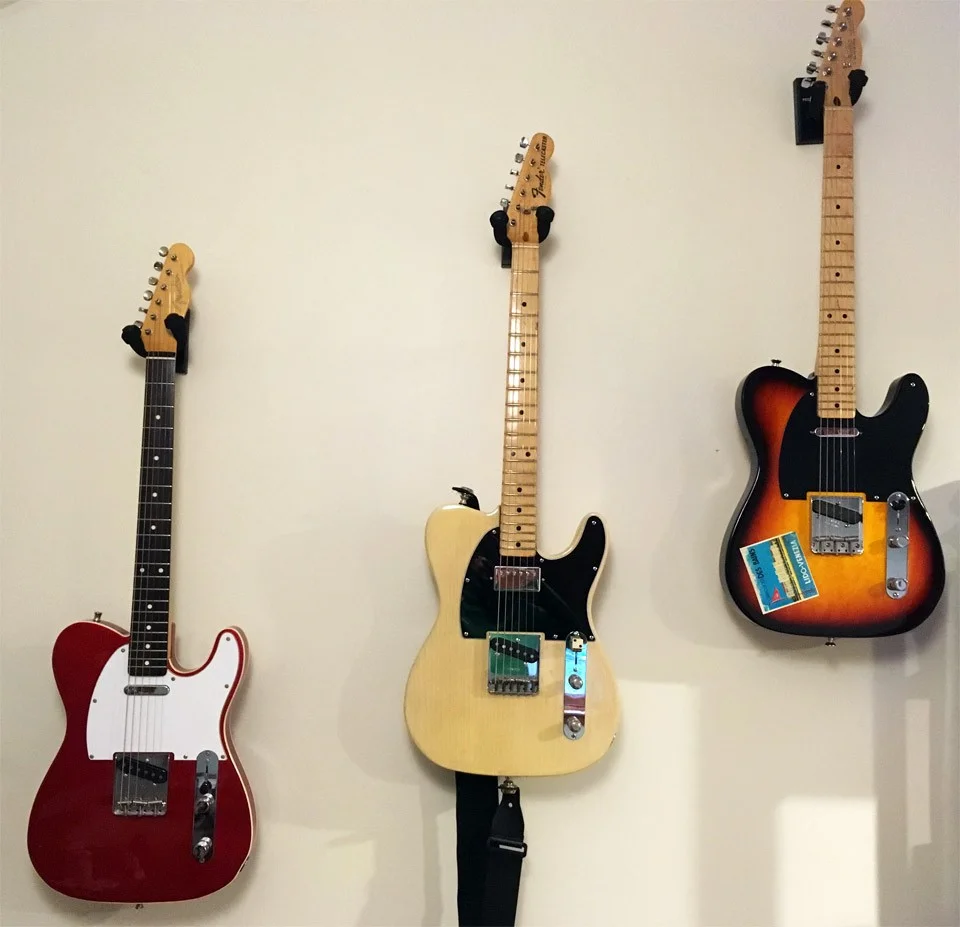 Telecaster_wall.jpg