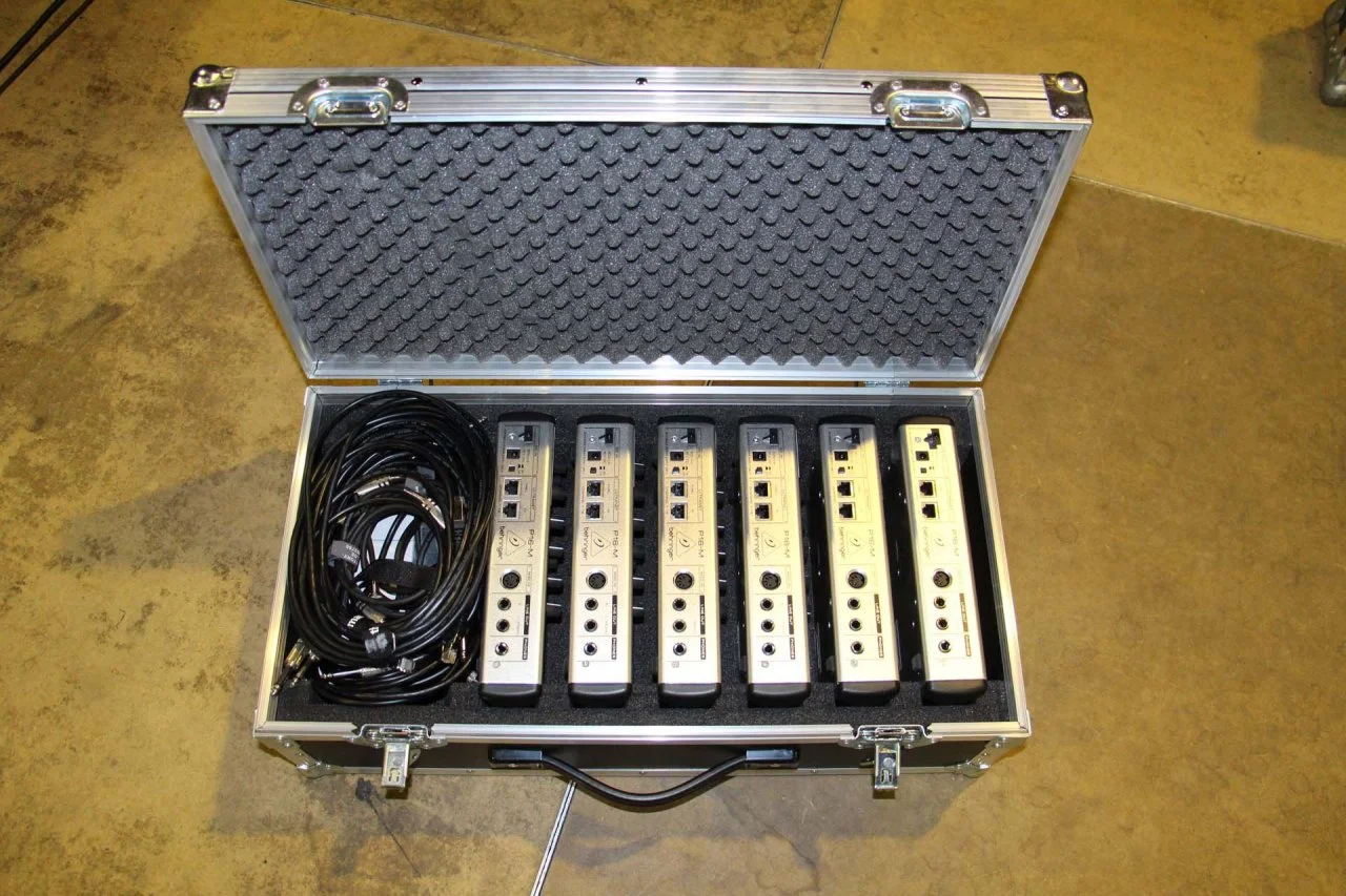 Thon_LightCase_P16-M.webp