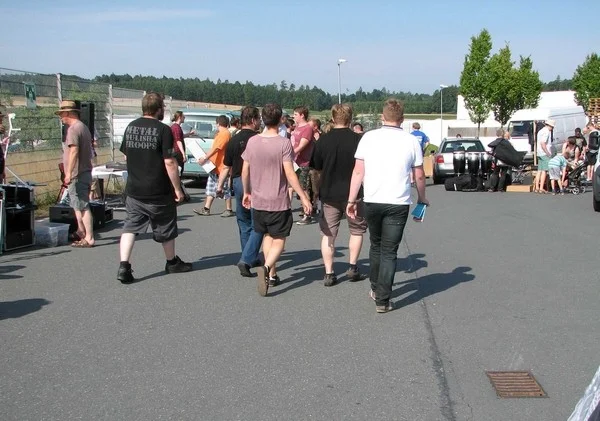 tn_Thomann Flohmarkt 2015 012x.webp