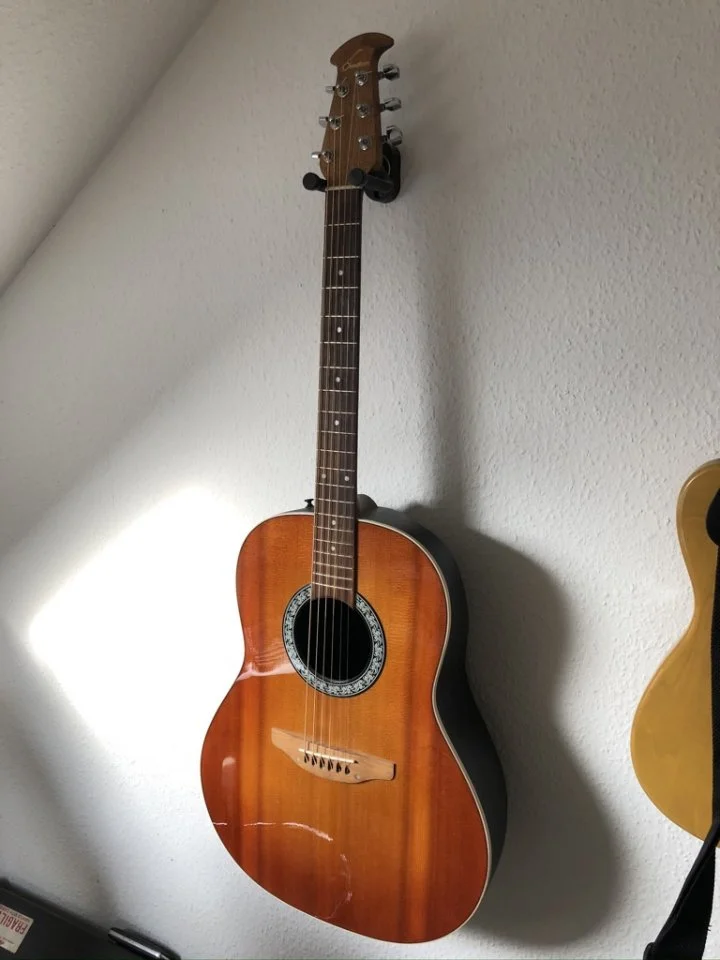 Ovation_thumb_6907.jpg