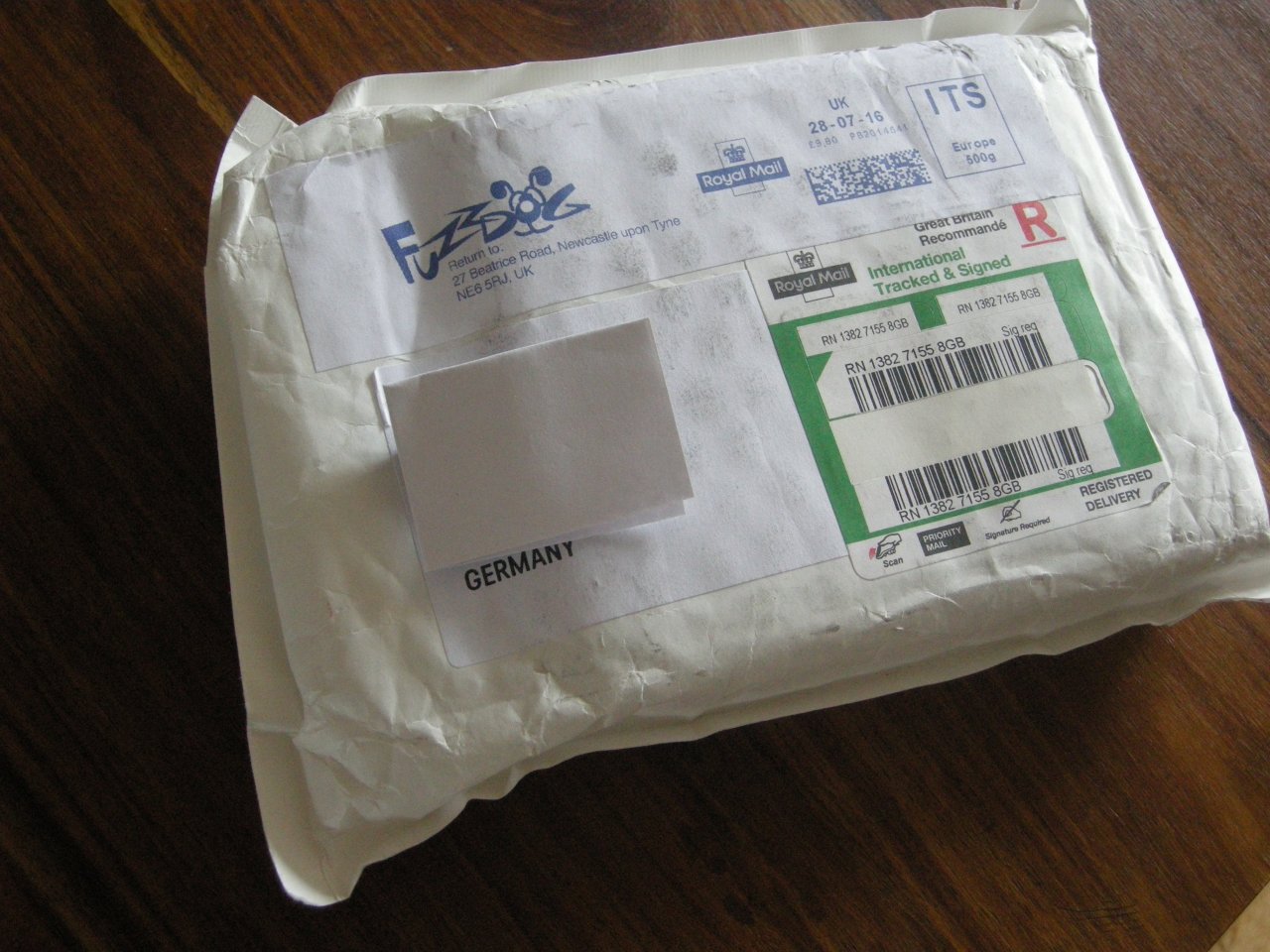 unpackingFuzzDog1.JPG