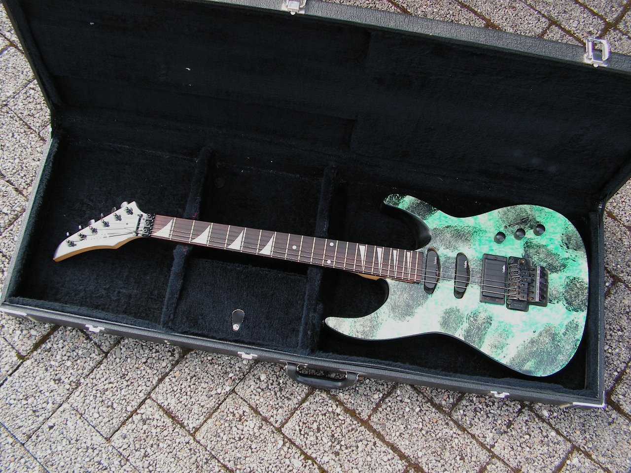 vester JJR 977 RH.jpg