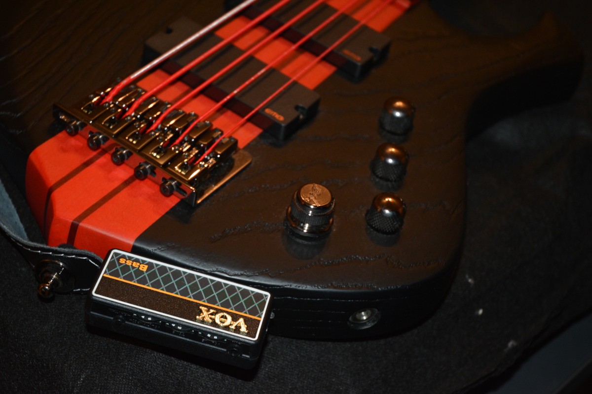 VOX amPlug 2 - eigesteckt 1.JPG