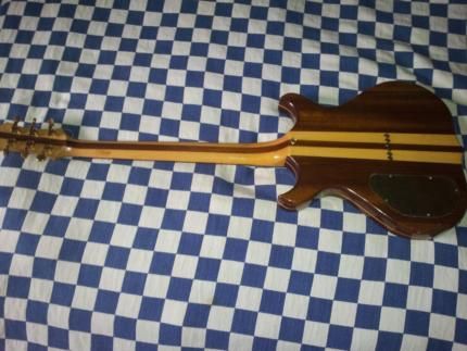 W.KIST Gitarre Nr.4 Rückseite.jpg