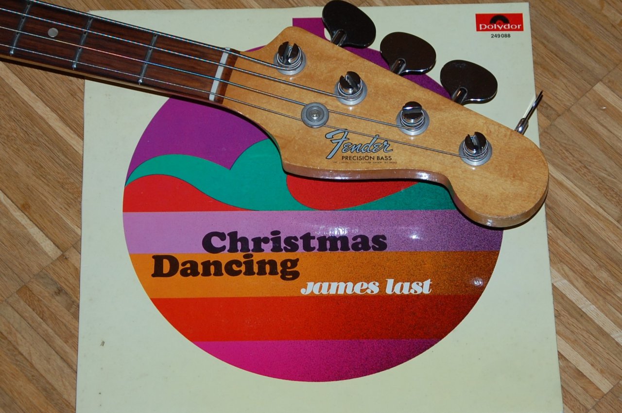 x mas .jpg