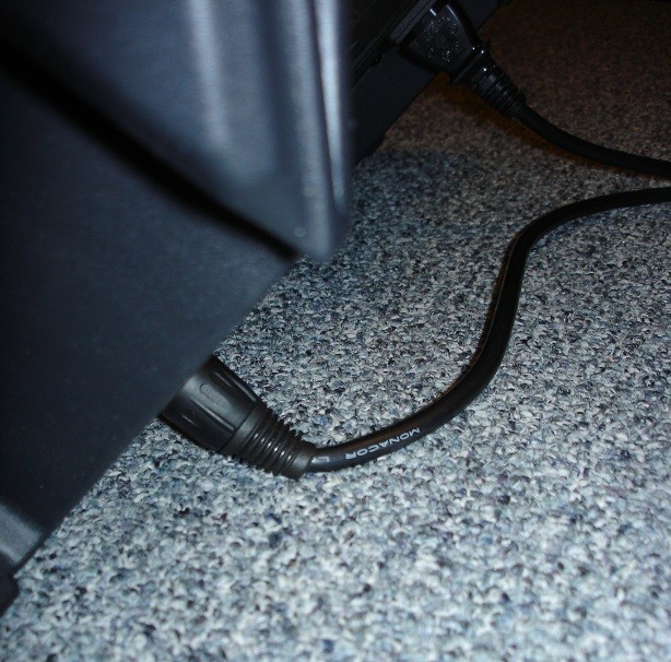XLR_Monitor.jpg