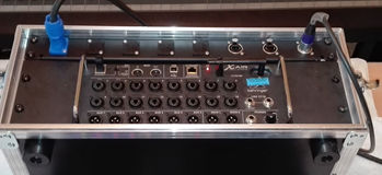 XR18 Im Rack.png