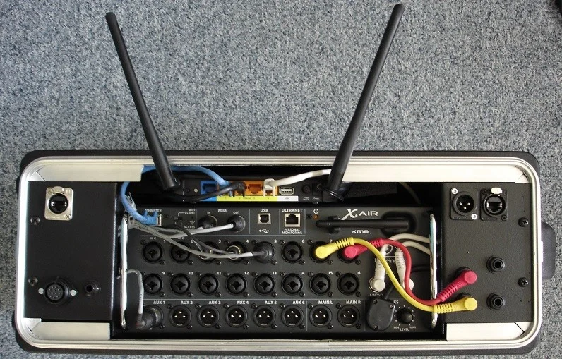 xr18casefront-webp.574247