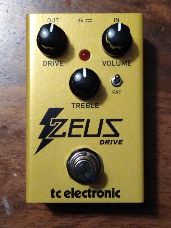 Zeus01.jpg