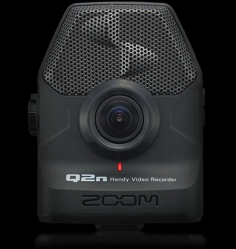 ZOOM_Q2n.jpg