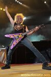 cc_deville_of_poison_1992633.jpg
