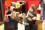 zwei Jungs - aber tierisch gut drauf.jpg