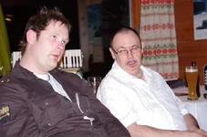 zwei MessegeschÃ¤digte.webp