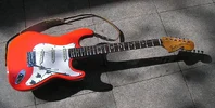 squier-70s-front-complete.webp
