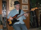 Fender PB0009.jpg