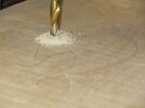 CajonIMG_0185_2_Leisten_kleben_Schallloch.jpg
