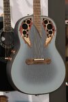 ovation01.jpg