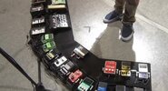 mike-einziger-incubus-pedal-board.jpg