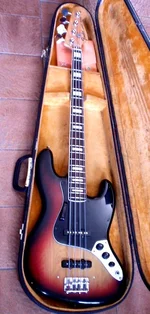 Jazz%20Bass%20'75.webp