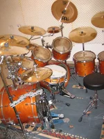 drums_oakcustom3.webp