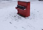 Snowpiano.jpg