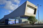 Lennonbus_vorm_Museum.jpg